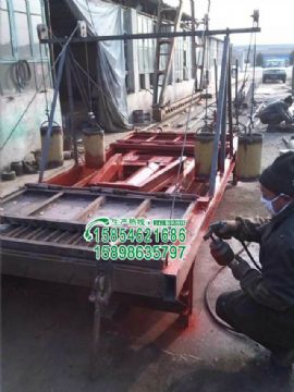 點(diǎn)擊查看詳細(xì)信息<br>標(biāo)題：鐵路專用草支墊生產(chǎn)廠家 閱讀次數(shù)：4362