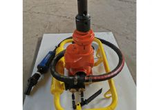 點(diǎn)擊查看詳細(xì)信息<br>標(biāo)題：ZQSZ-1404.1-架座支撐氣動(dòng)手持式鉆機(jī) 閱讀次數(shù)：1439